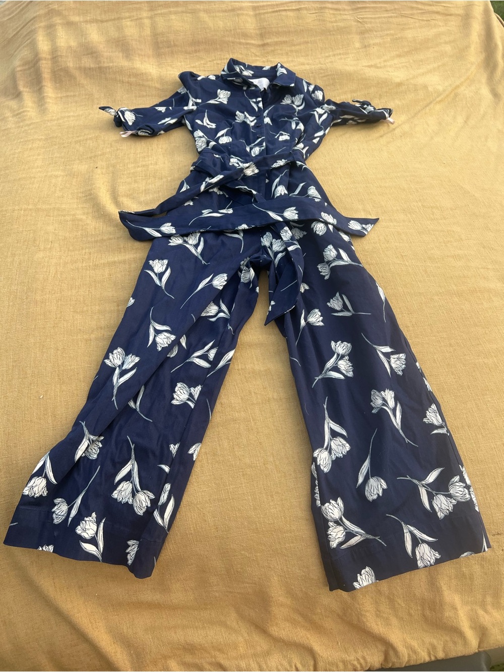 Gal Meets Glam Navy/White Tulip Print Wide Leg Jumpsuit Garden Party Size 2